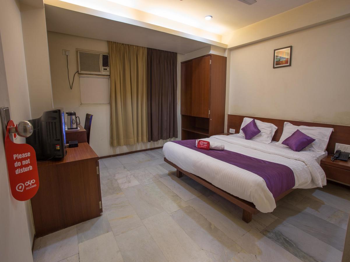 מלון פונה Oyo 13771 Executive Residency מראה חיצוני תמונה