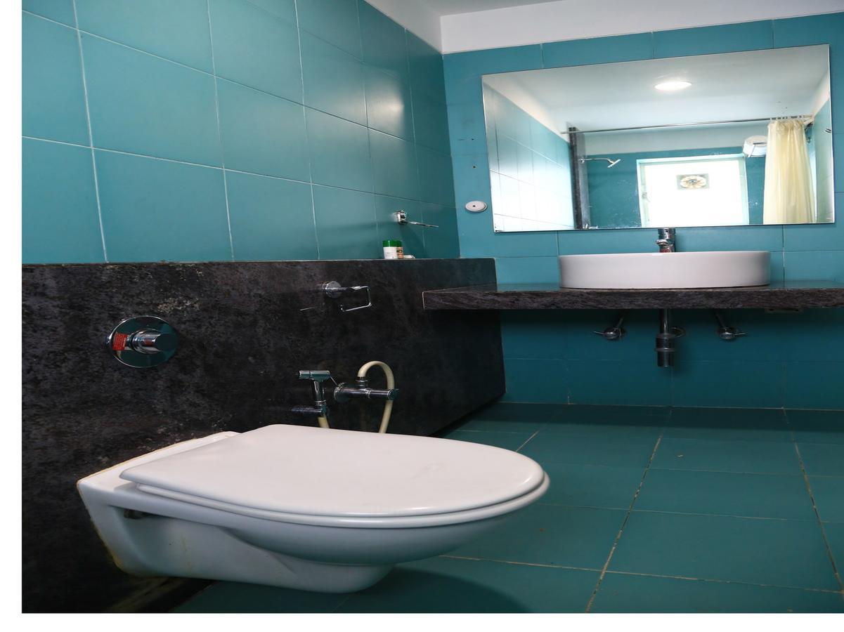 מלון פונה Oyo 13771 Executive Residency מראה חיצוני תמונה