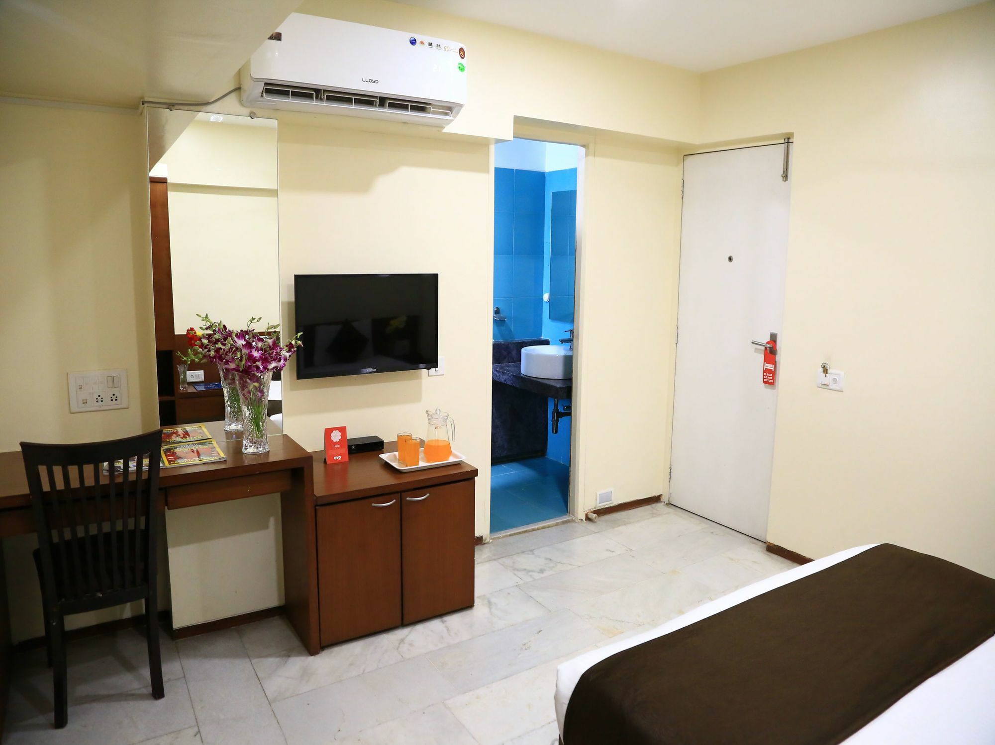 מלון פונה Oyo 13771 Executive Residency מראה חיצוני תמונה