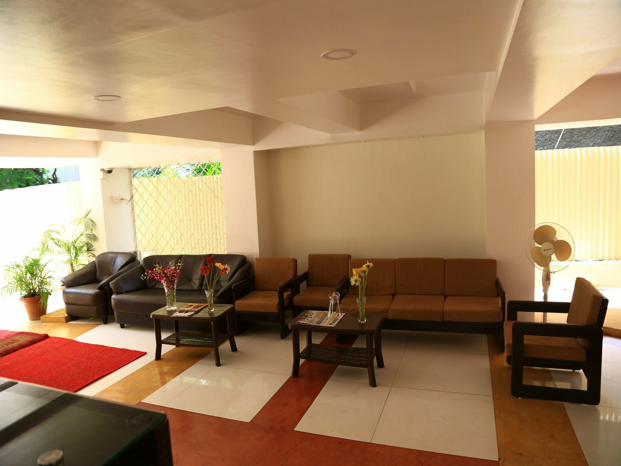 מלון פונה Oyo 13771 Executive Residency מראה חיצוני תמונה